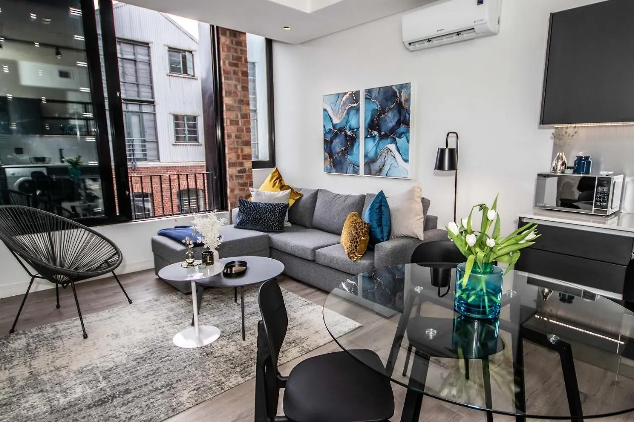 G04 The Signature, De Waterkant, Cape Town