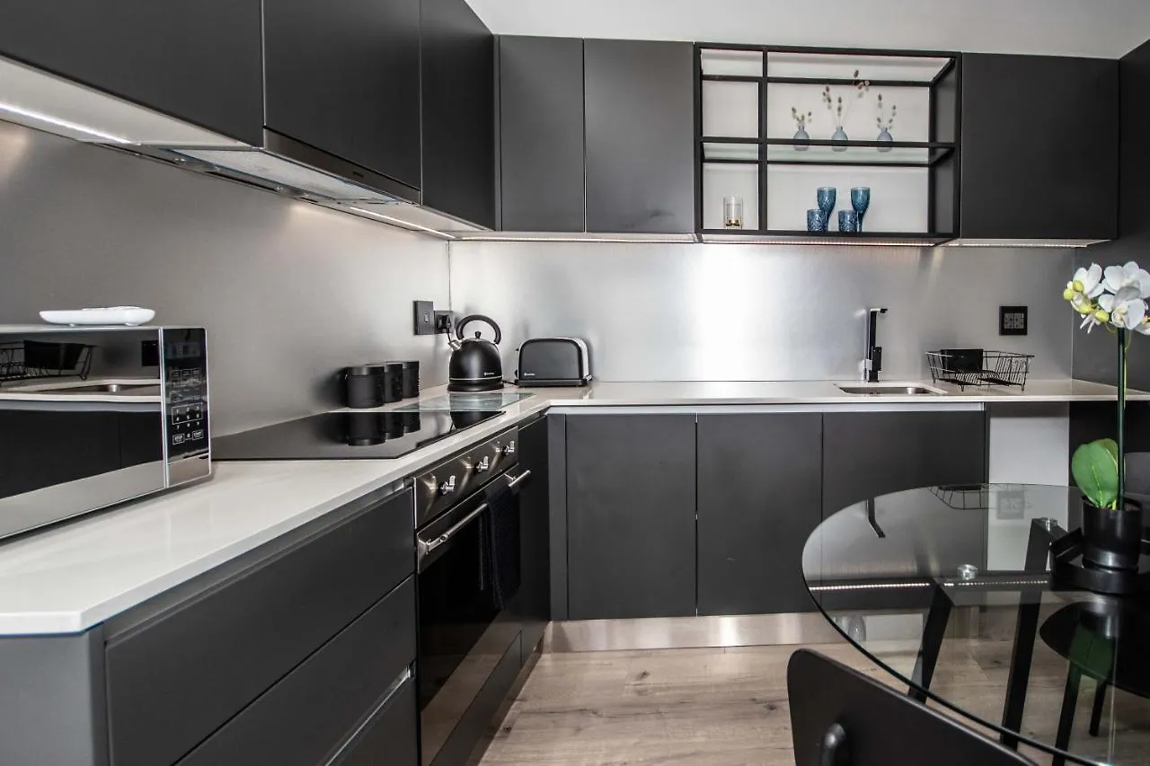 G04 The Signature, De Waterkant, Cape Town Apartment
