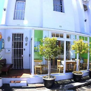  Hostal House On The Hill
