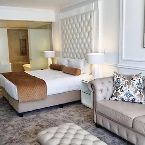 5* Hotel Pepperclub